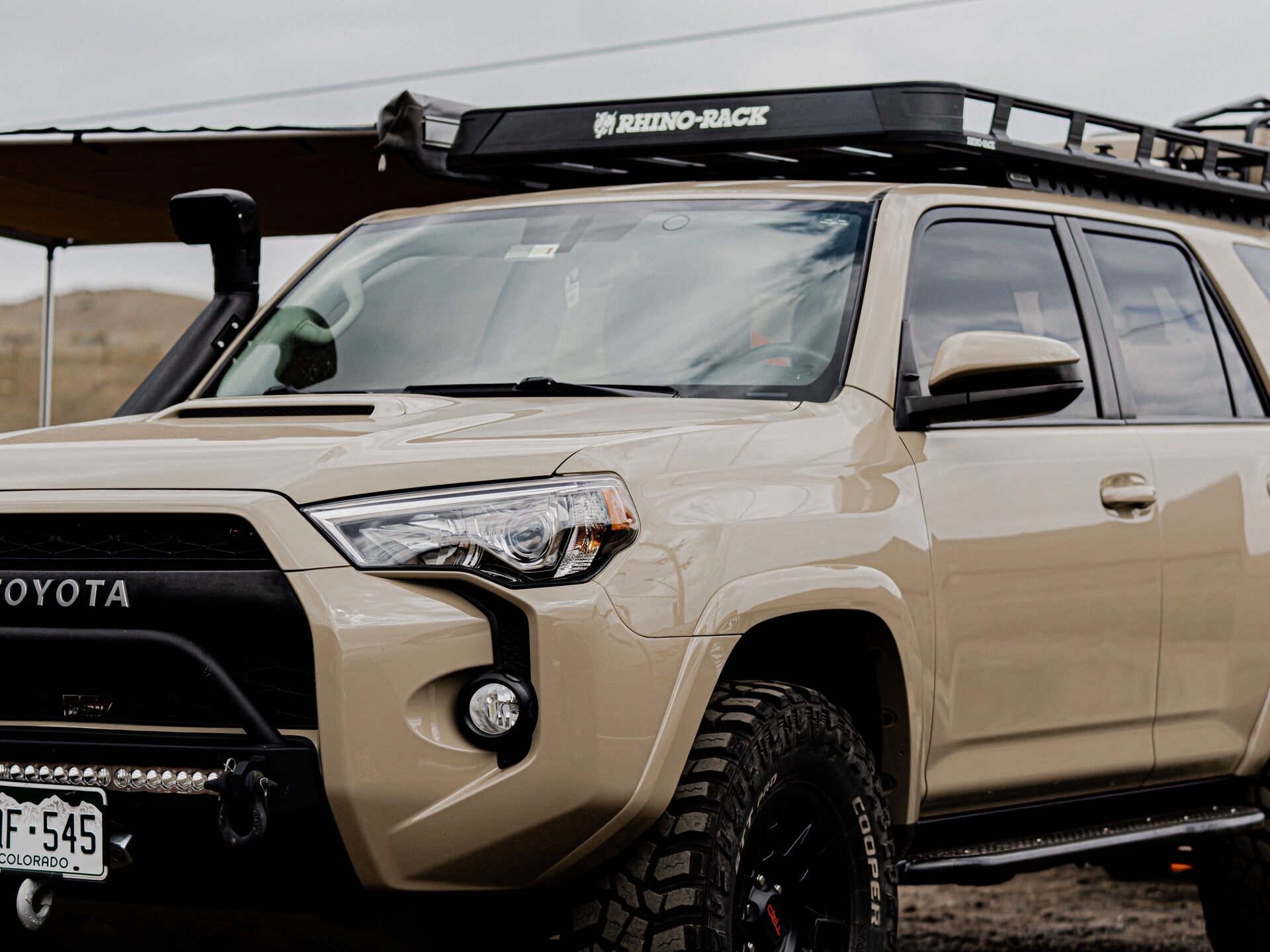 best roof rack for a four wheel drive 